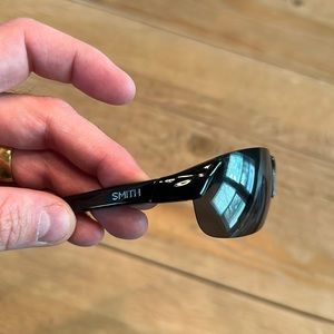 NWOT - smith running sunglasses